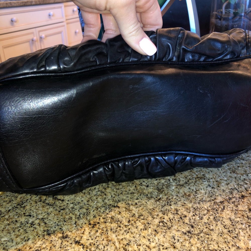 SOLD ‼️ Vintage Authentic Black Leather Gucci Hobo - Picture 8 of 8